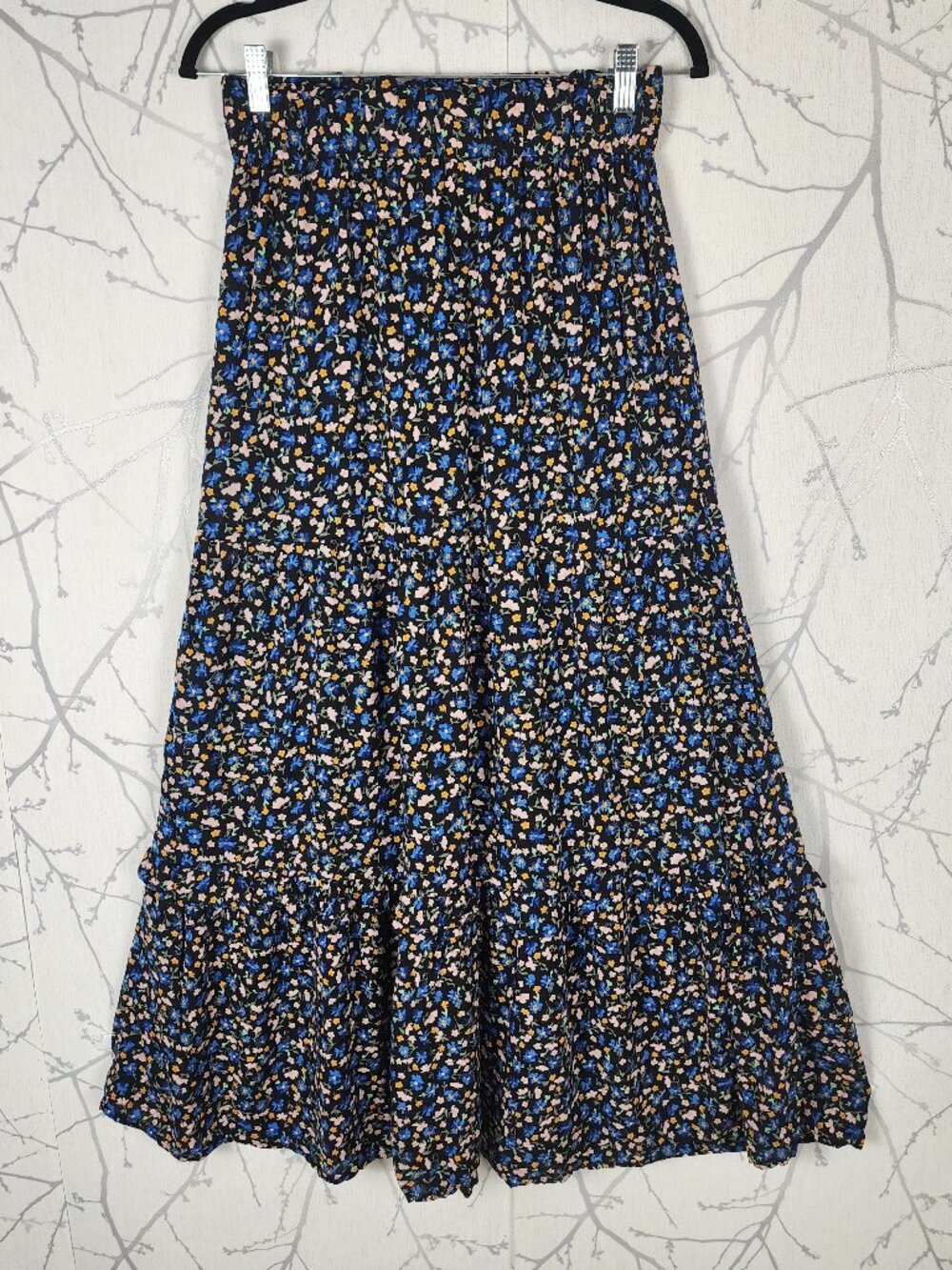 Philosophy Ditsy Floral Elastic Waist Flowy Tiered Maxi Skirt